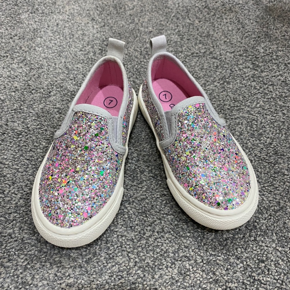 Toddler sparkle shoes